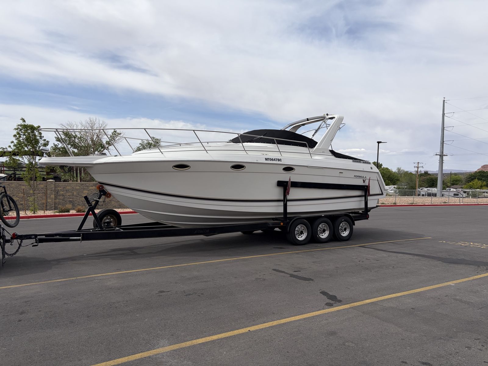 1998 Formula 31PC triple axle Metal Craft SeaRay