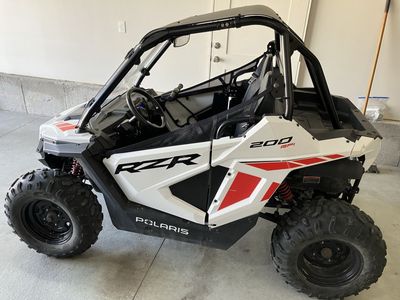 2022 Polaris RZR 200 EFI Youth Side-by-Side UTV SXS