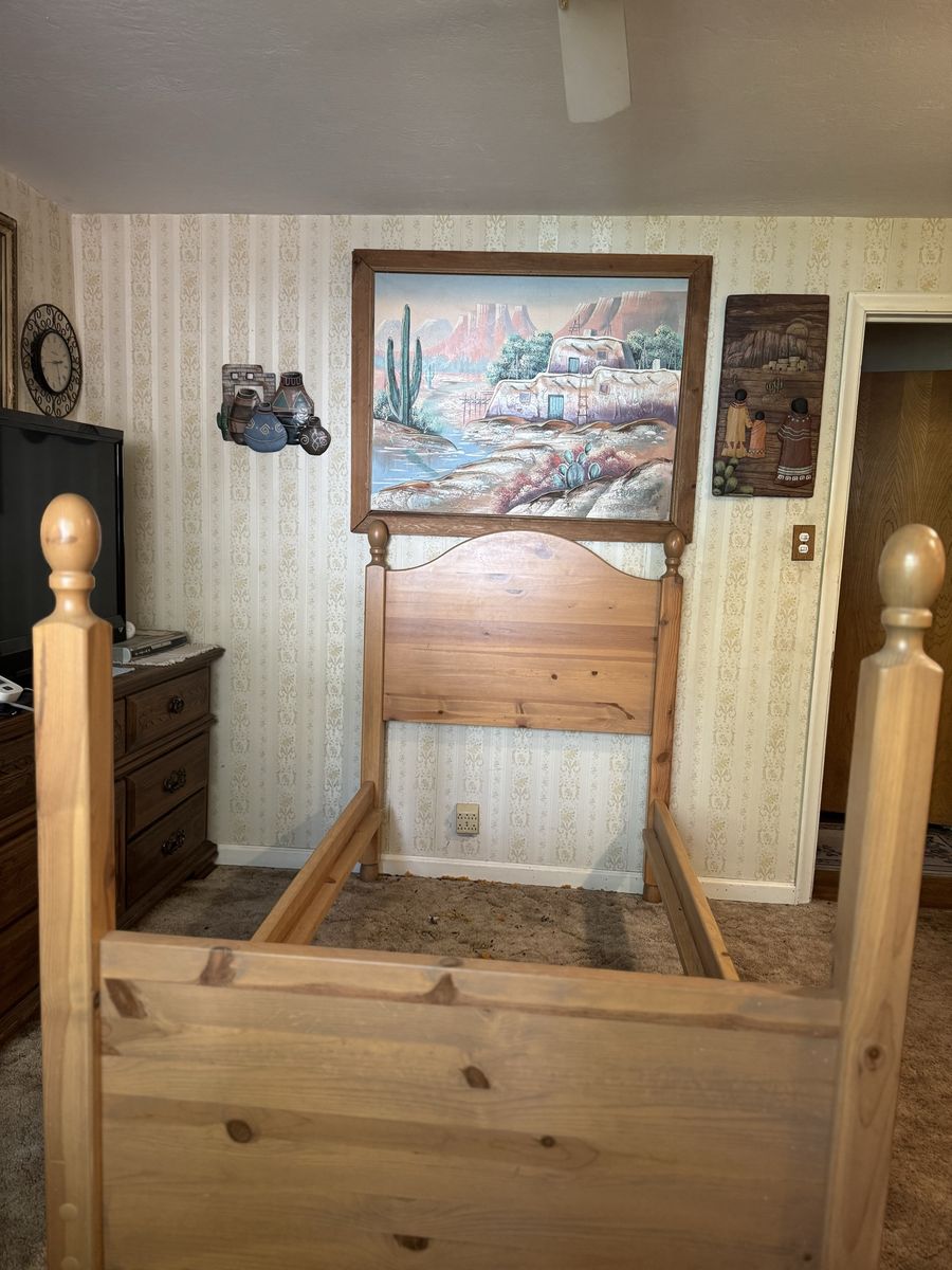 Main image 4