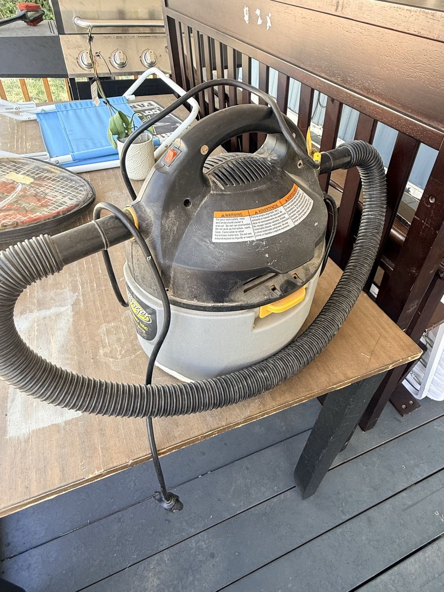 Shop-Vac 2 Gallon 2.0 Peak HP Wet/Dry Vacuum Portable Utility Vac
