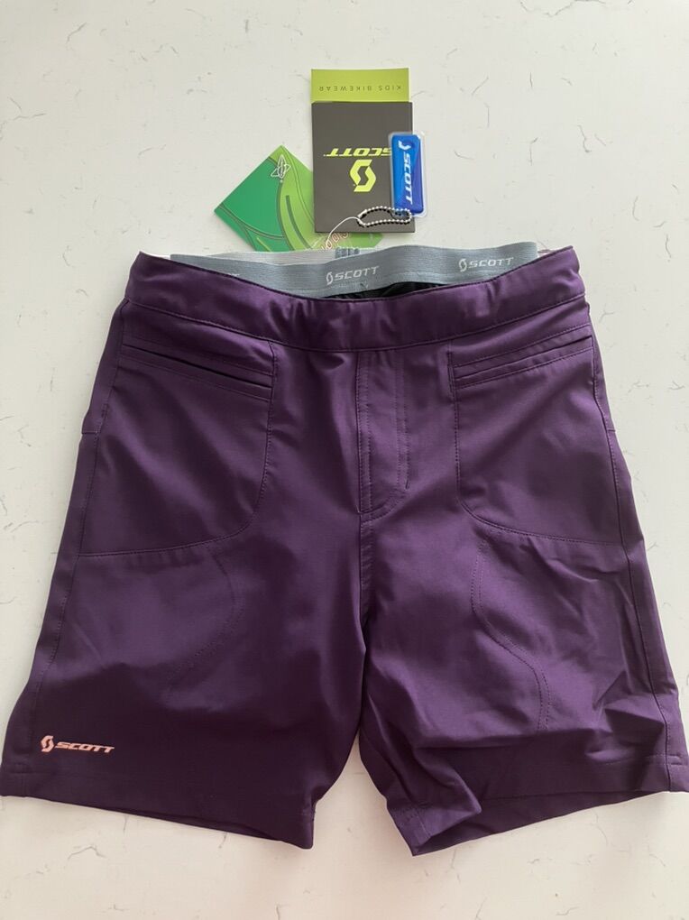 New Youth Girls Scott Shorts Size Large/152