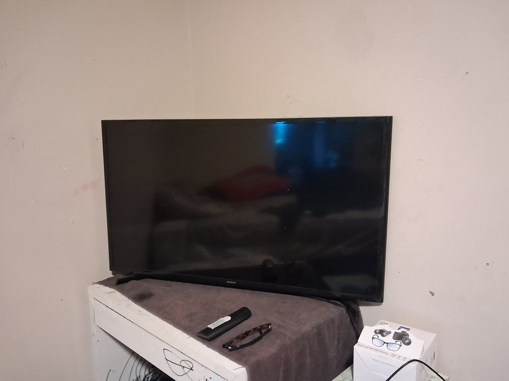 TV just want gone asap