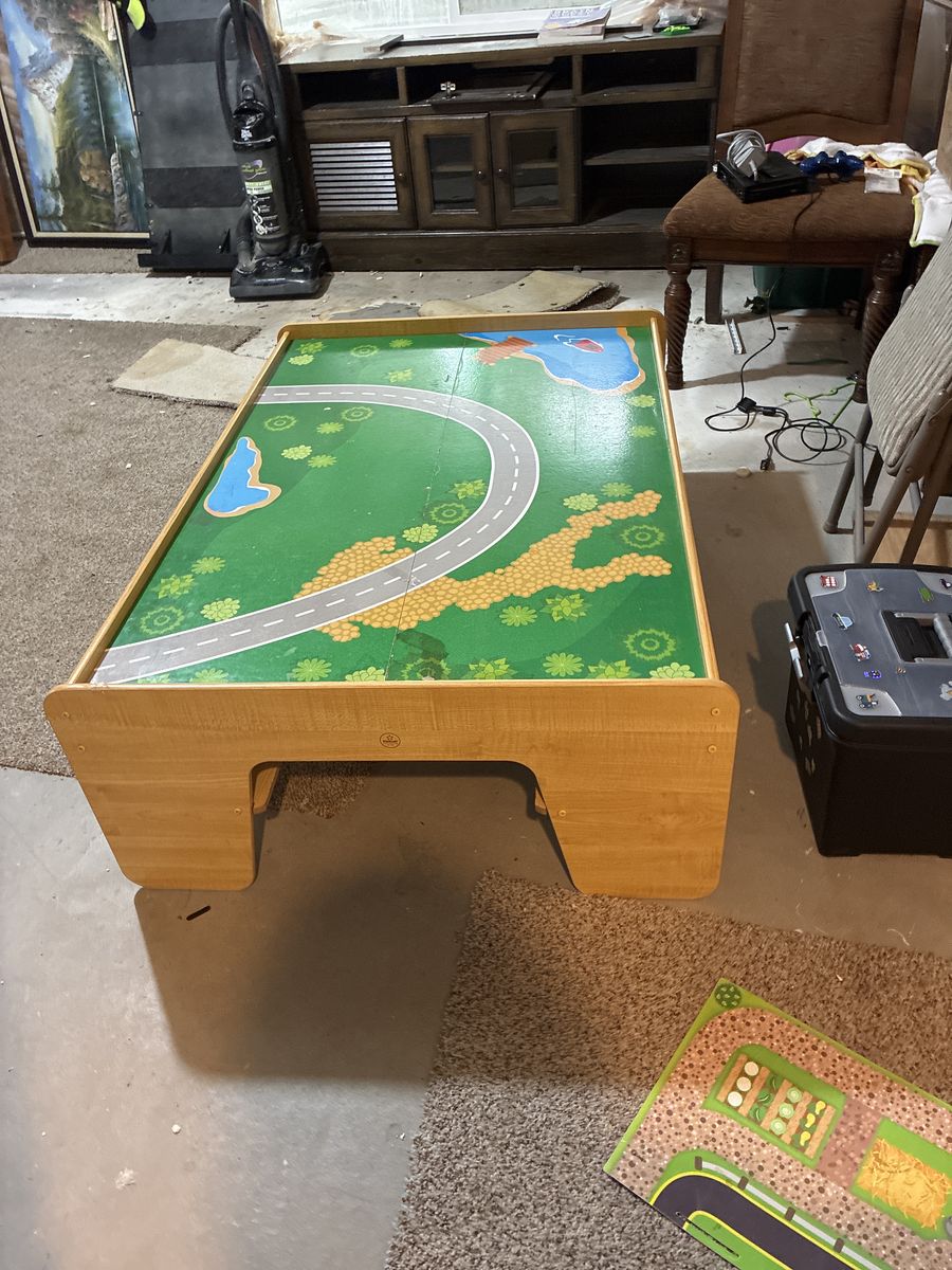 Play Train table