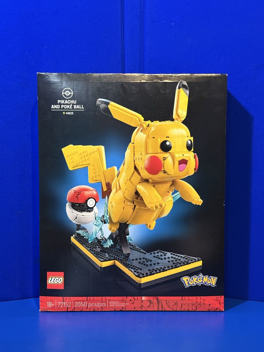 LEGO Pokemon 71252 Pikachu and Poke Ball