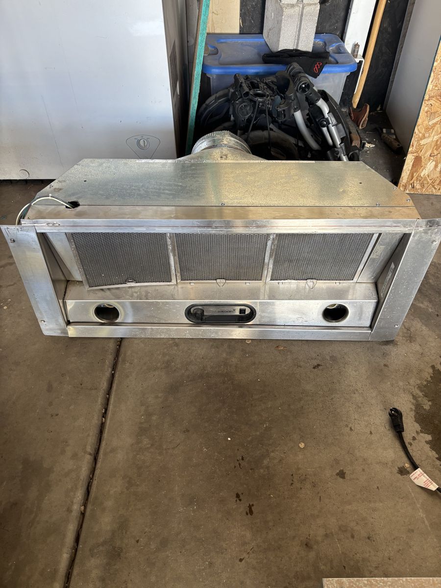 36” Hood Insert