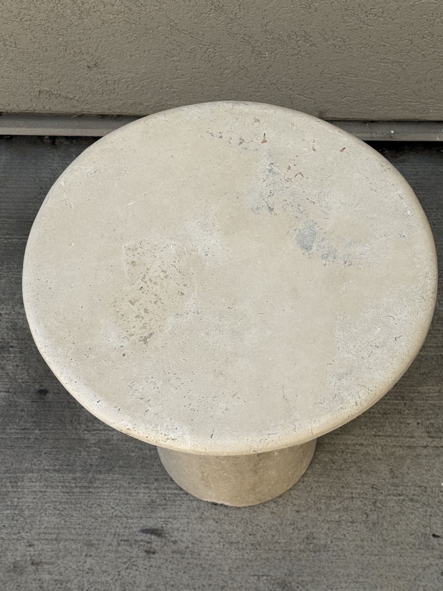 Main image 2