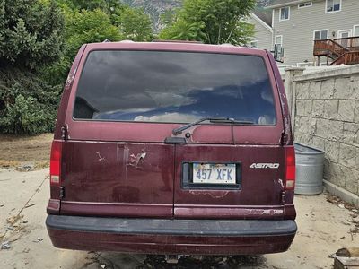 2000 Chevrolet Astro Van LT