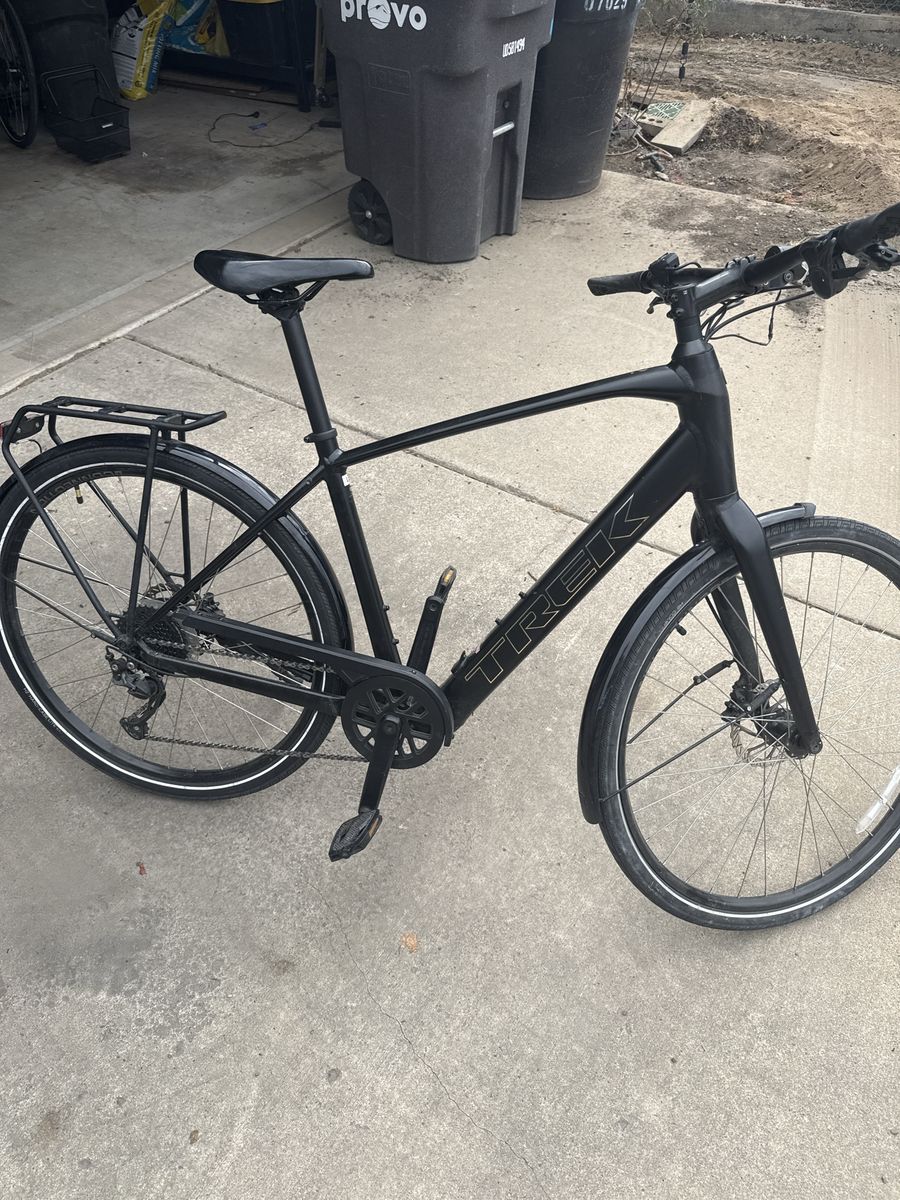 Used Trek FX+ 2 Stagger Electric Hybrid Bike, Black, Excellent Condition