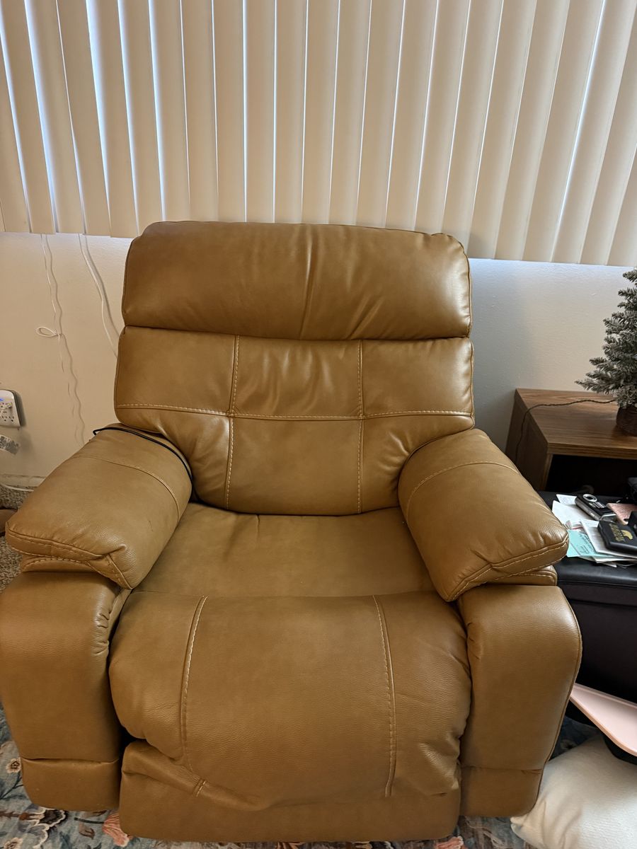 Oversized Recliner