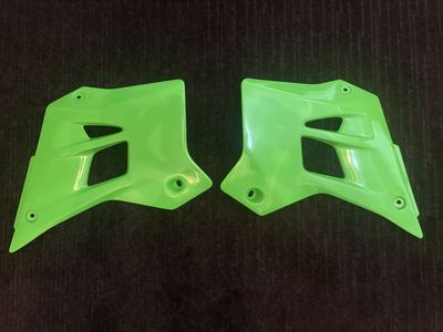KDX200 Plastics