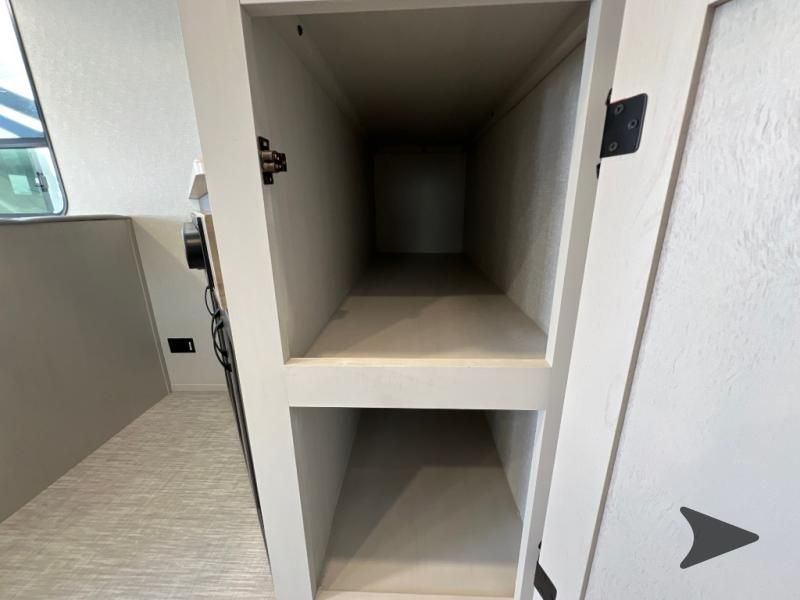 Main image 25