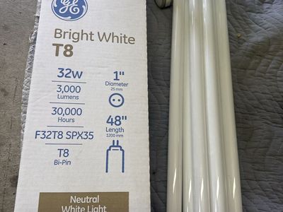 GE Bright White T8 32W 48-inch Fluorescent Light Bulbs