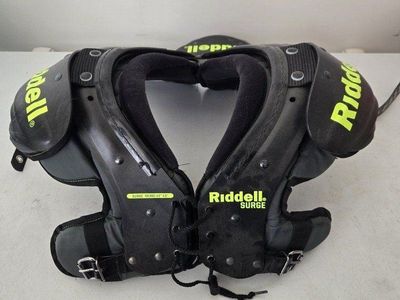 Riddell Surge Football Shoulder Pads