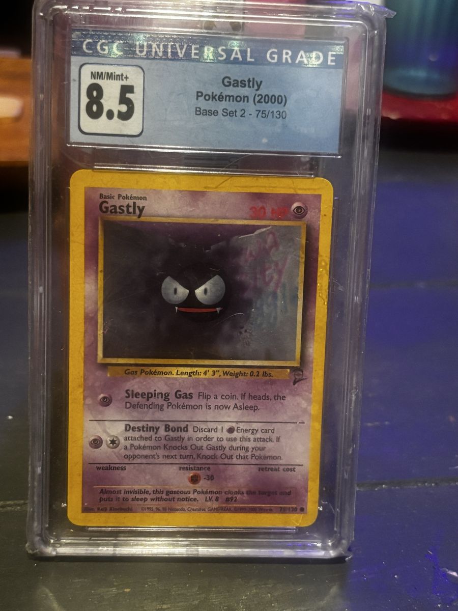 Gastly - Base Set 2 (2000) #75/130 - CGC 8.5 NM/Mint+