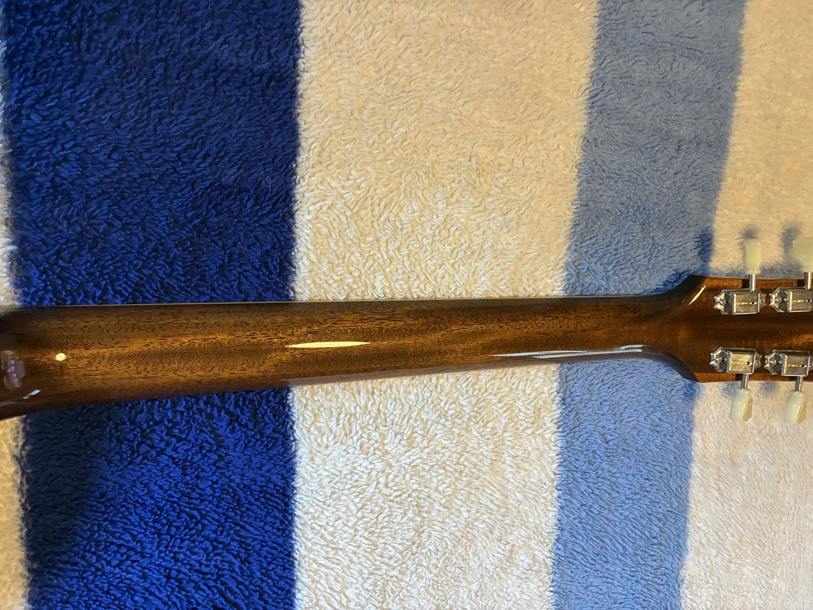 Main image 13