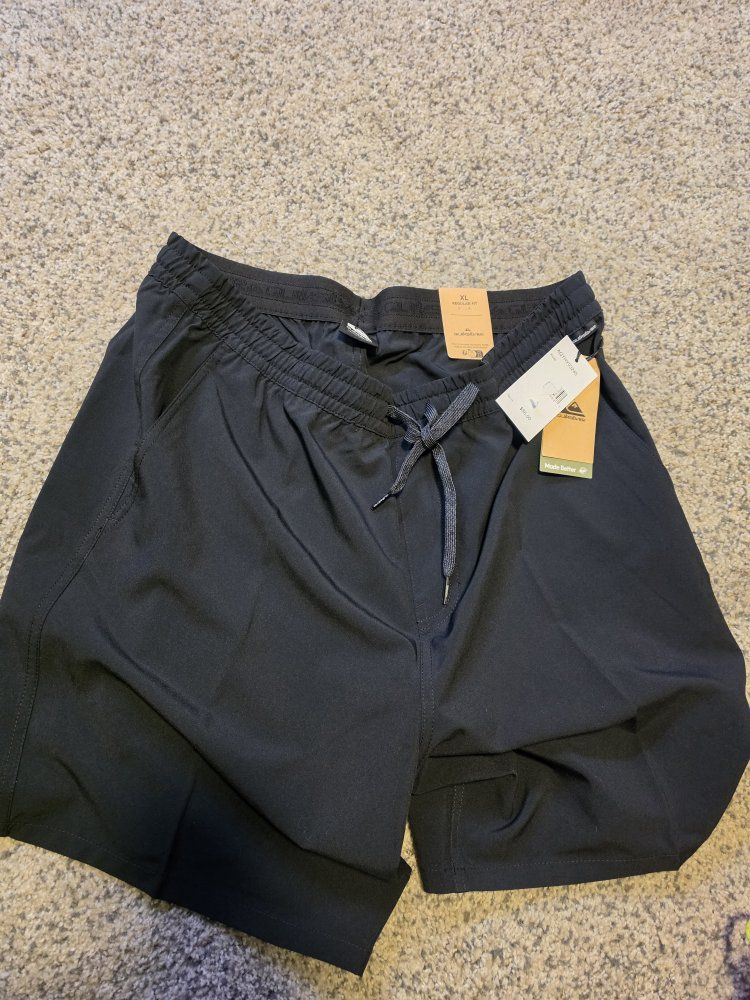 Quiksilver Amphibian Walkshorts for Water - Men's XL Regular Fit Black Swim Trunks