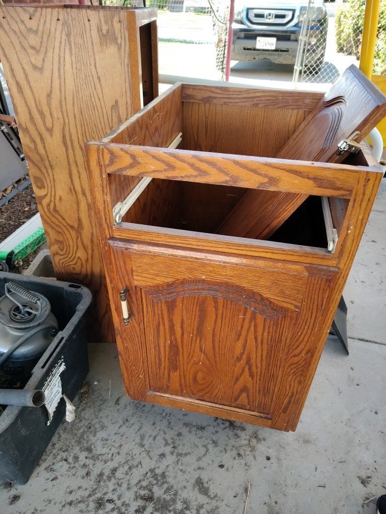 Free 2 box cabinets bottom and top