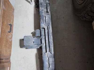hitch from gen 1 2008 porsche cayenne gts. FREE