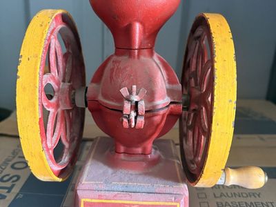 VINTAGE JOHN WRIGHT INC WRIGHTSVILLE PA CAST IRON COFFEE GRINDER/MILL
