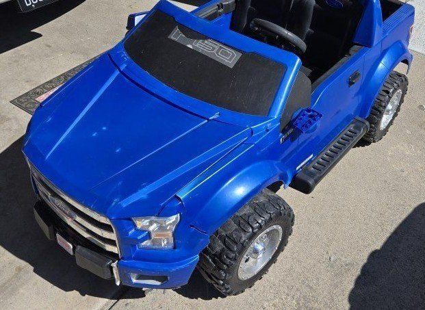 Power Wheels Ford F-150 Ride-On Truck
