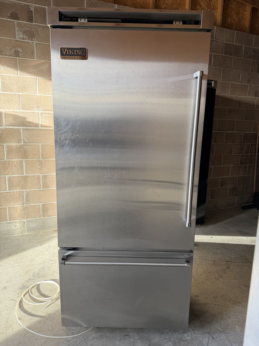 Counter depth VIKING fridge