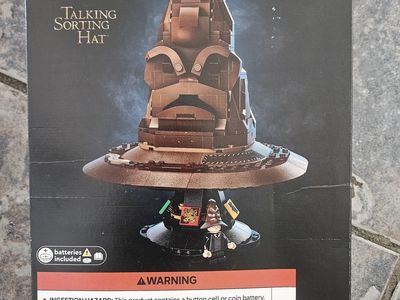 *New* Hogwarts Lego Sorting Hat