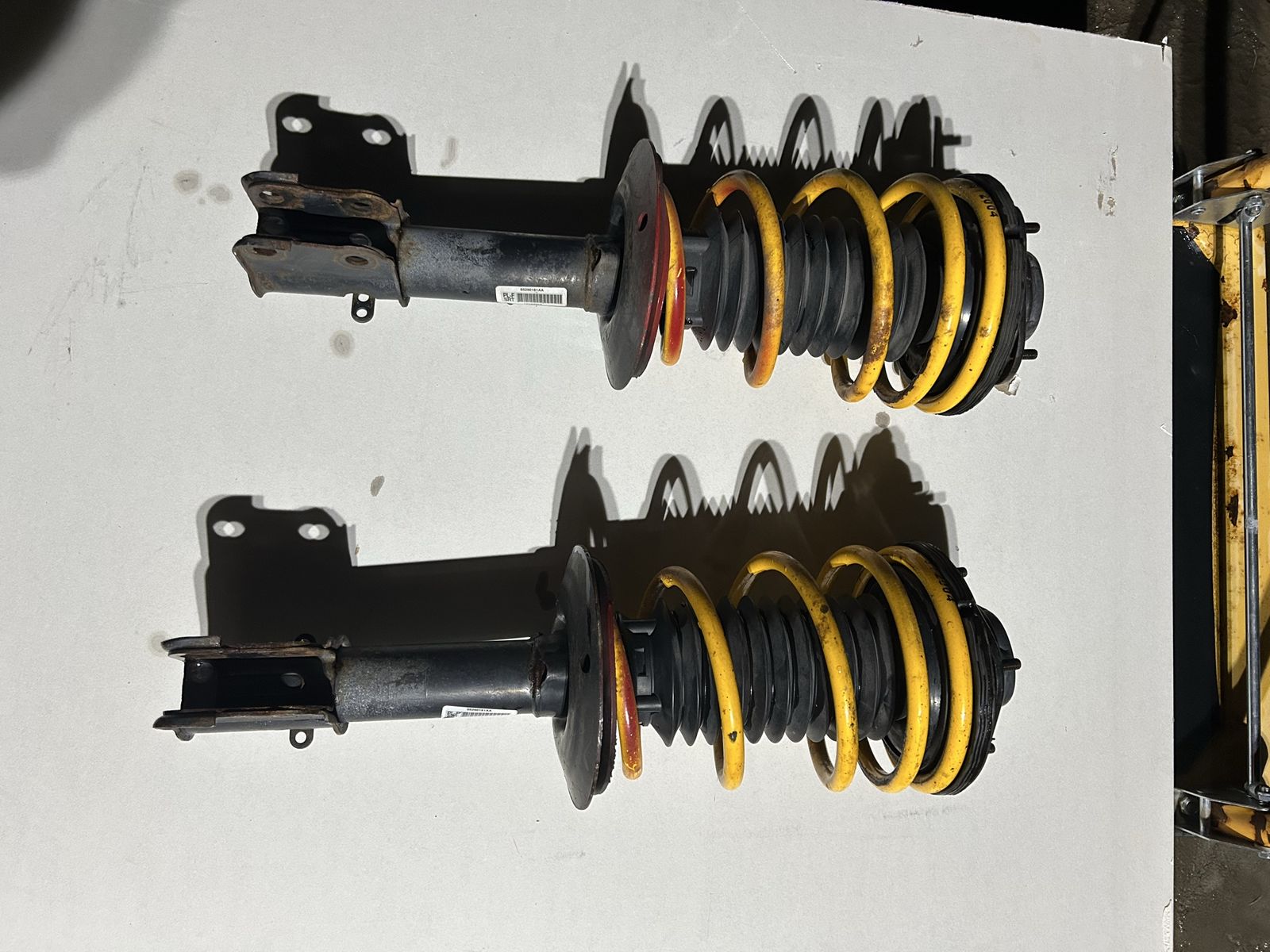 03-05 neon srt4 struts