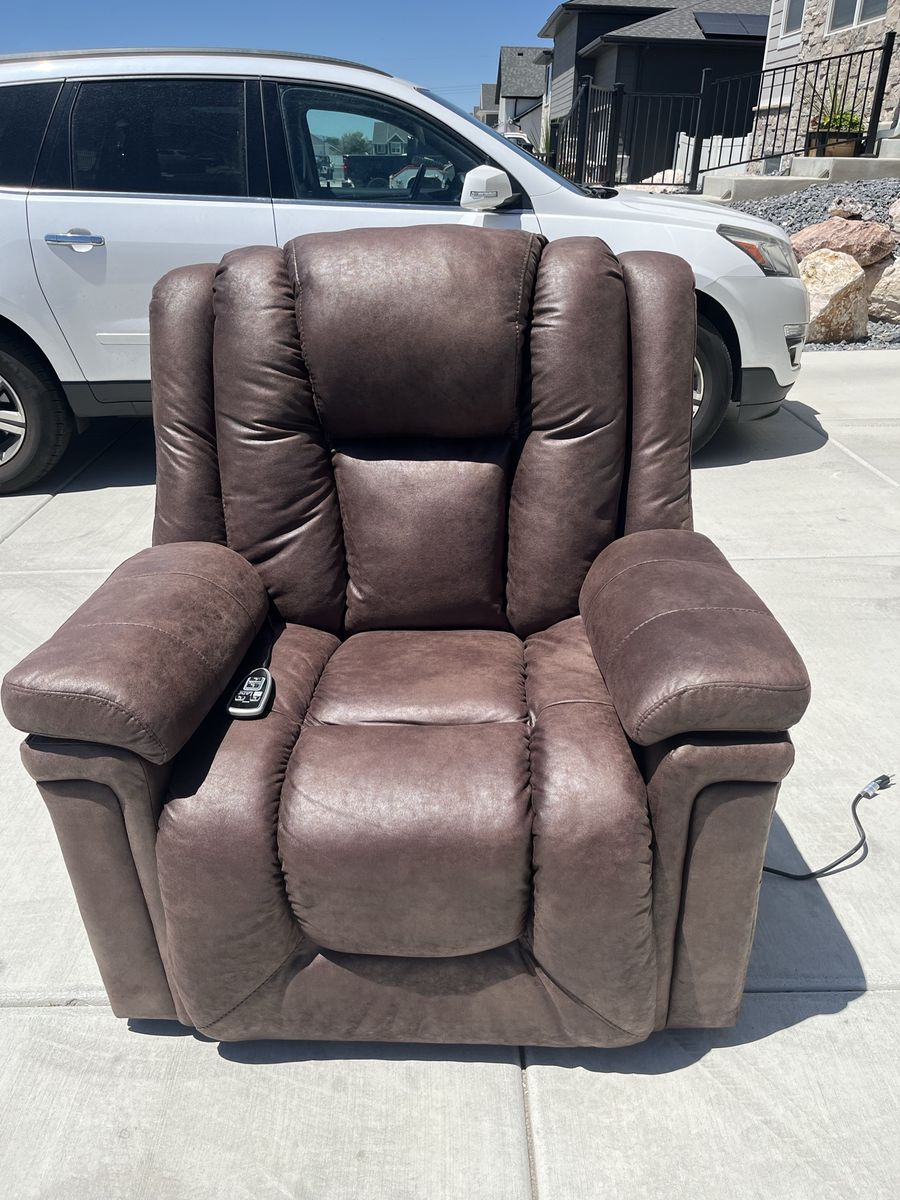 Lane Atilla Turbo Espresso Oversized Power Lift Recliner - Dual Motor, 450lbs Capacity