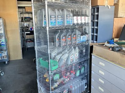 Wire shelves w/casters