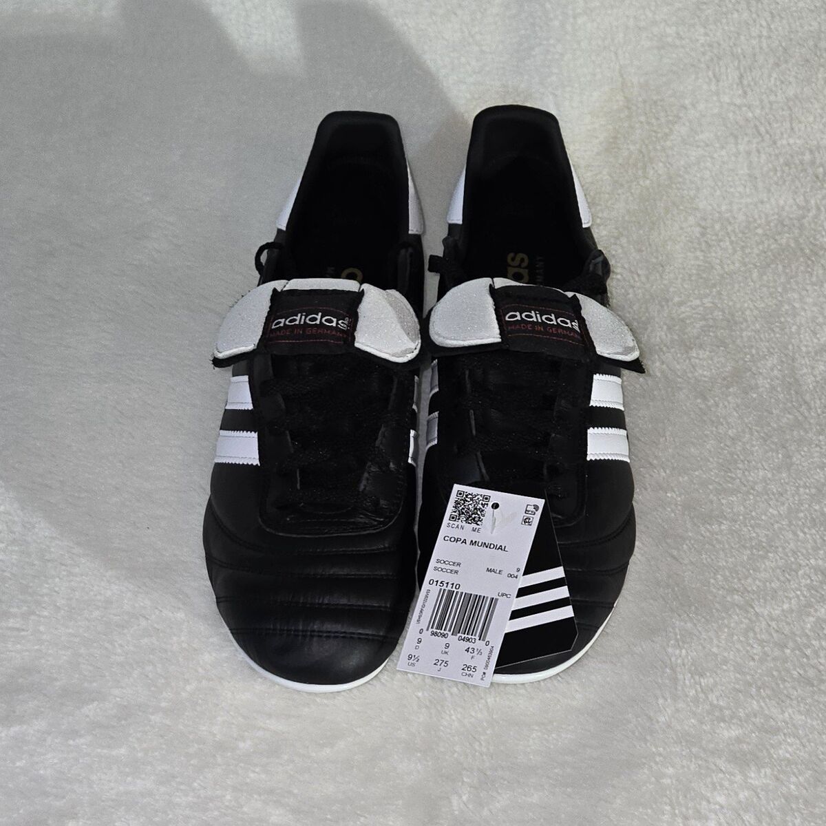 9.5 Adidas Copa Mundial soccer cleats / shoes
