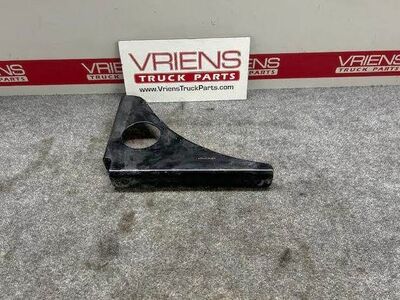 Freightliner Bracket