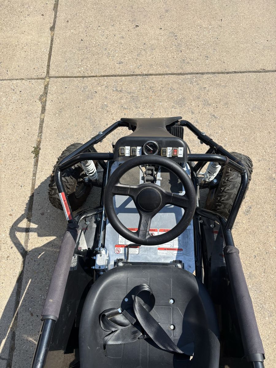 Main image 6