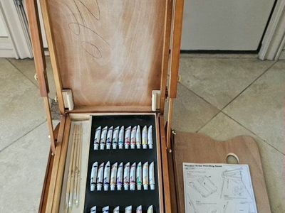 Easel Wooden Brand New