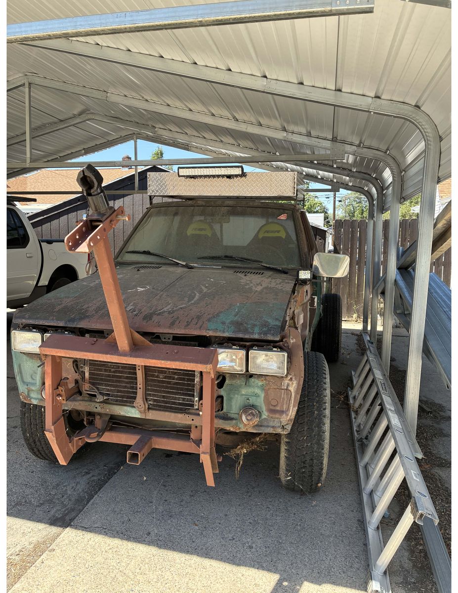 1985 Nissan Truck  7K4 720 Flatbed Dually Custom Front Mount