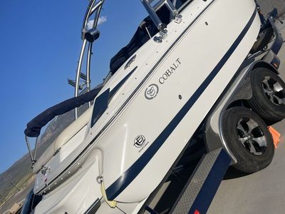 2012 Cobalt 220 Bowrider - Volvo 5.7L V8, 279 Hrs, Wake Tower, Premium Sound, Trailer