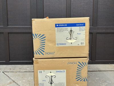 Thomas Lighting Pompeii M-2520-22 Sable Bronze 3-Light Pendant, Set of 2, New in box