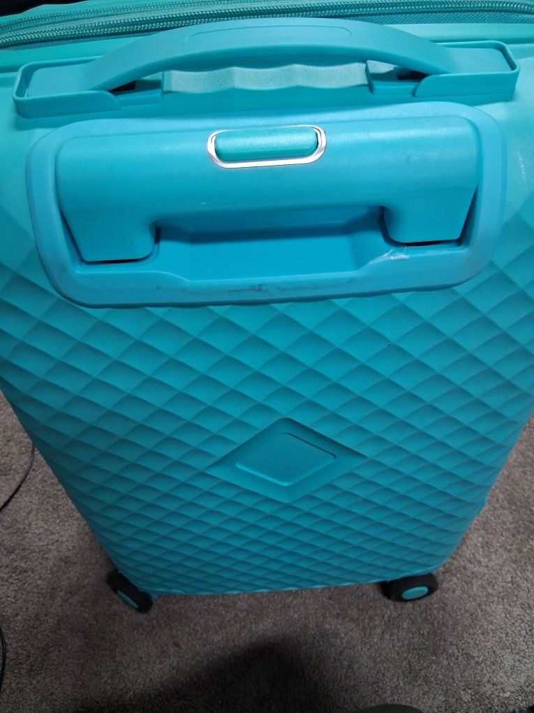 Idadi Tokyo Hardshell Luggage Carry on Suitcase Like New!