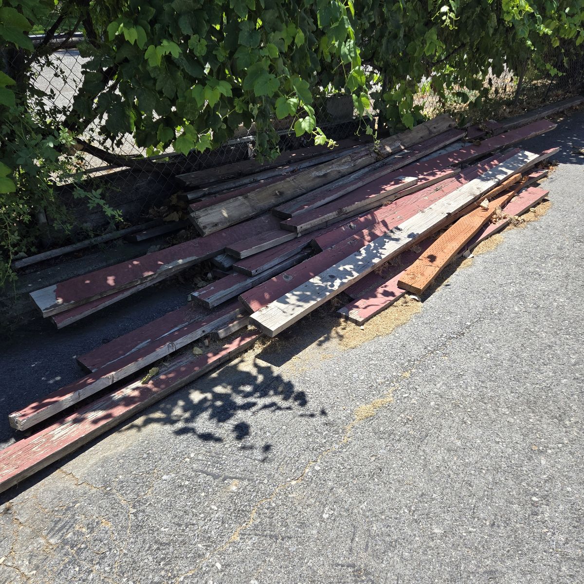 Assorted Reclaimed Redwood Lumber Boards