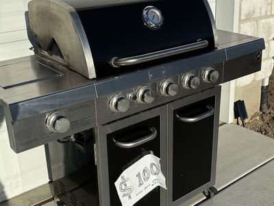 Gas BBQ Grill