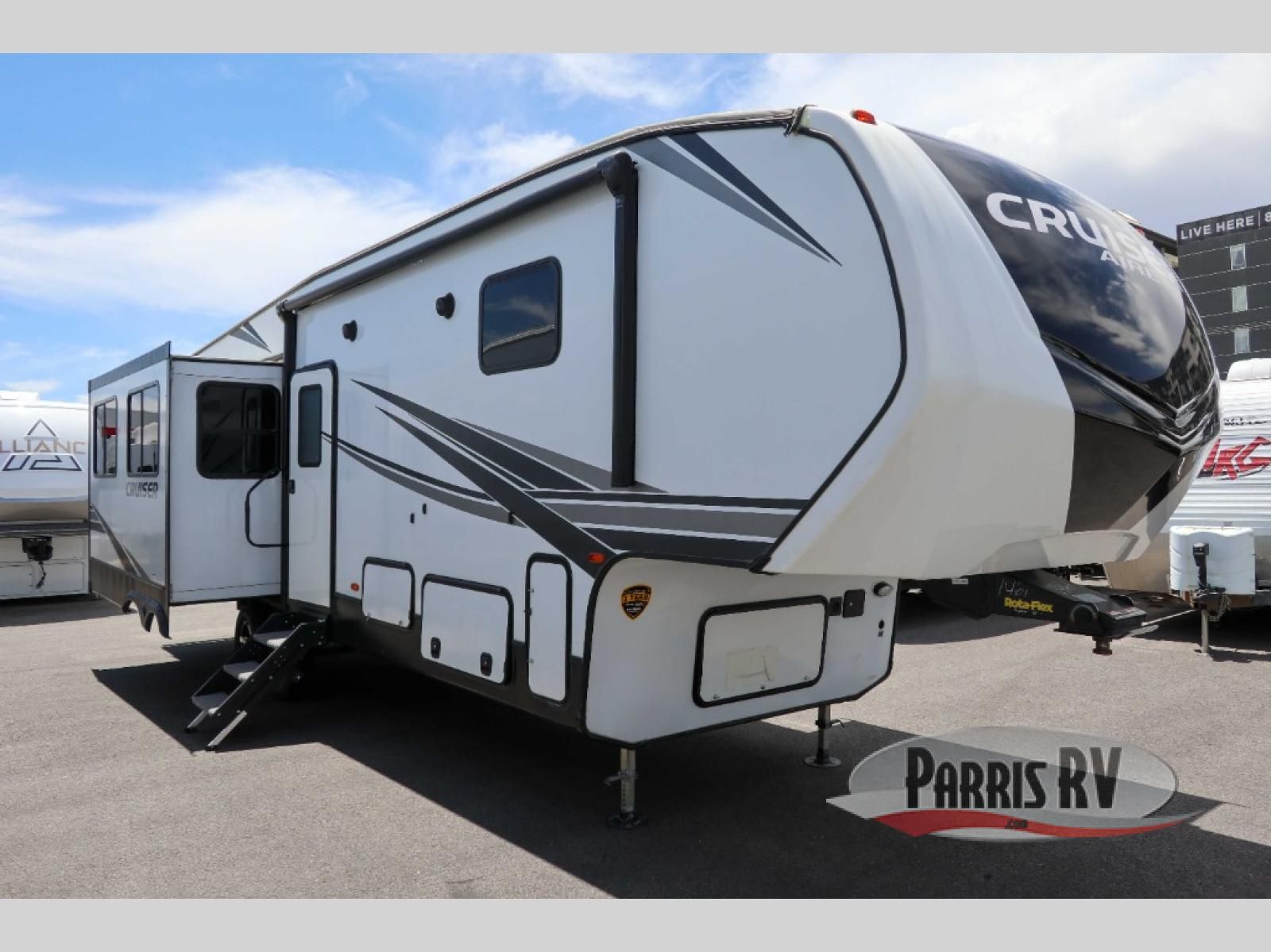 Used 2021 CrossRoads RV Cruiser Aire CR31SI