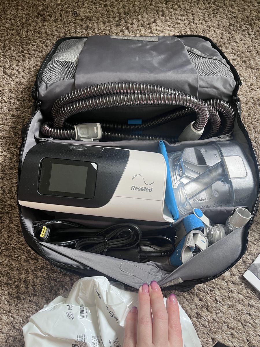 ResMed Airsense 11 CPAP. + new supplies. Like new