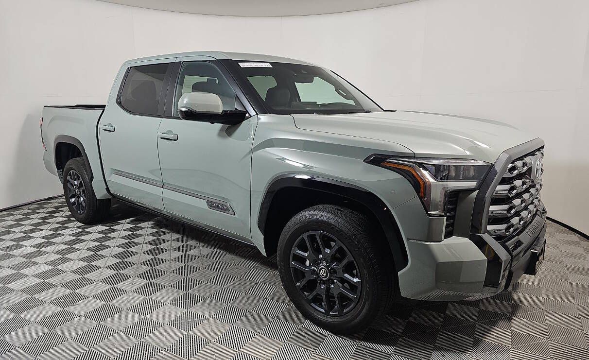 2025 Toyota Tundra Platinum