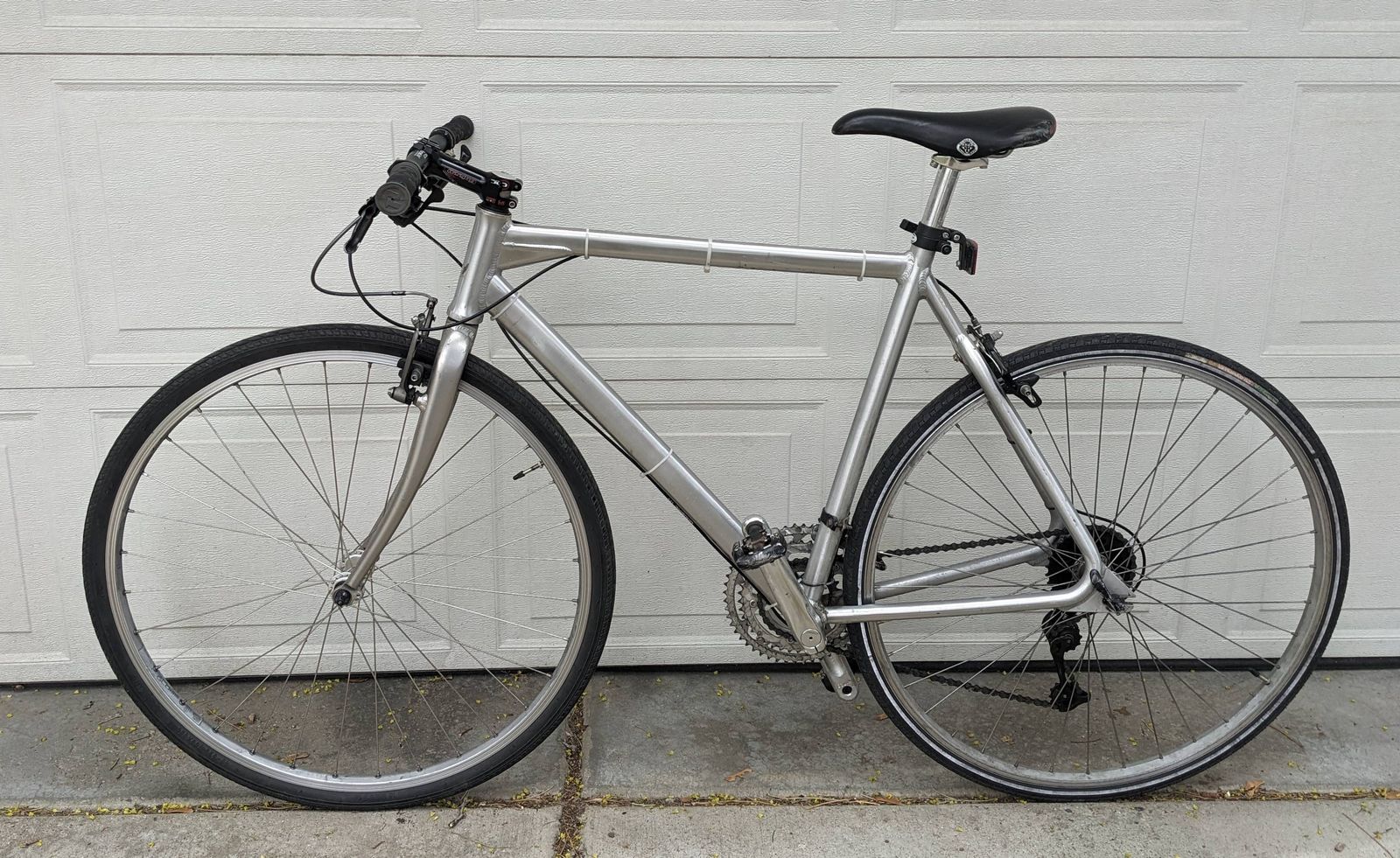 Flat-bar gravel bike, size 55cm (medium/ large)