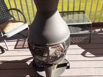 CAST IRON PATIO WOOD STOVE