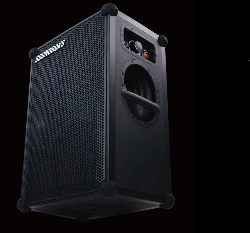 Soundboks 4 | 2 x SB4 and 4 x BatteryBoks