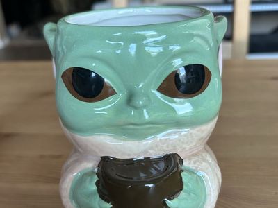 Star Wars The Mandalorian Grogu Baby Yoda Sculpted Ceramic Coffee Mug