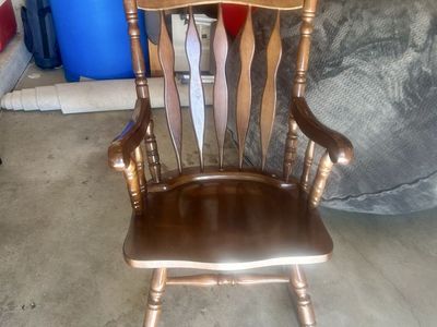 Solid Wood Rocking Chair