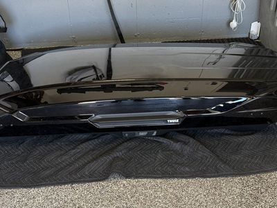 Thule Motion 3 XL Low with Thule Motion 3 Box Liner