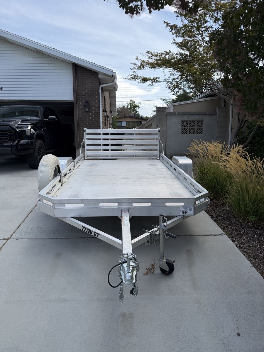 Aluma Utility Trailer 7712H 6.5’ x 12’ aluminum trailer