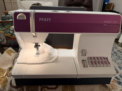 PFAFF sewing machine Select 3.0